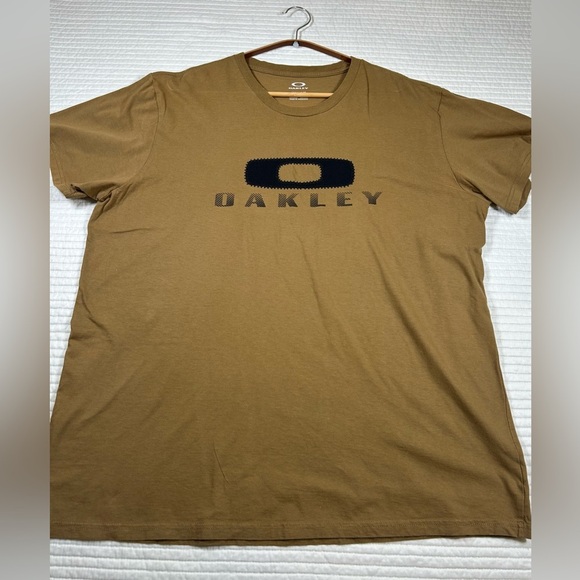 Oakley Men's Brown T-Shirt. Size XXL - Picture 1 of 7